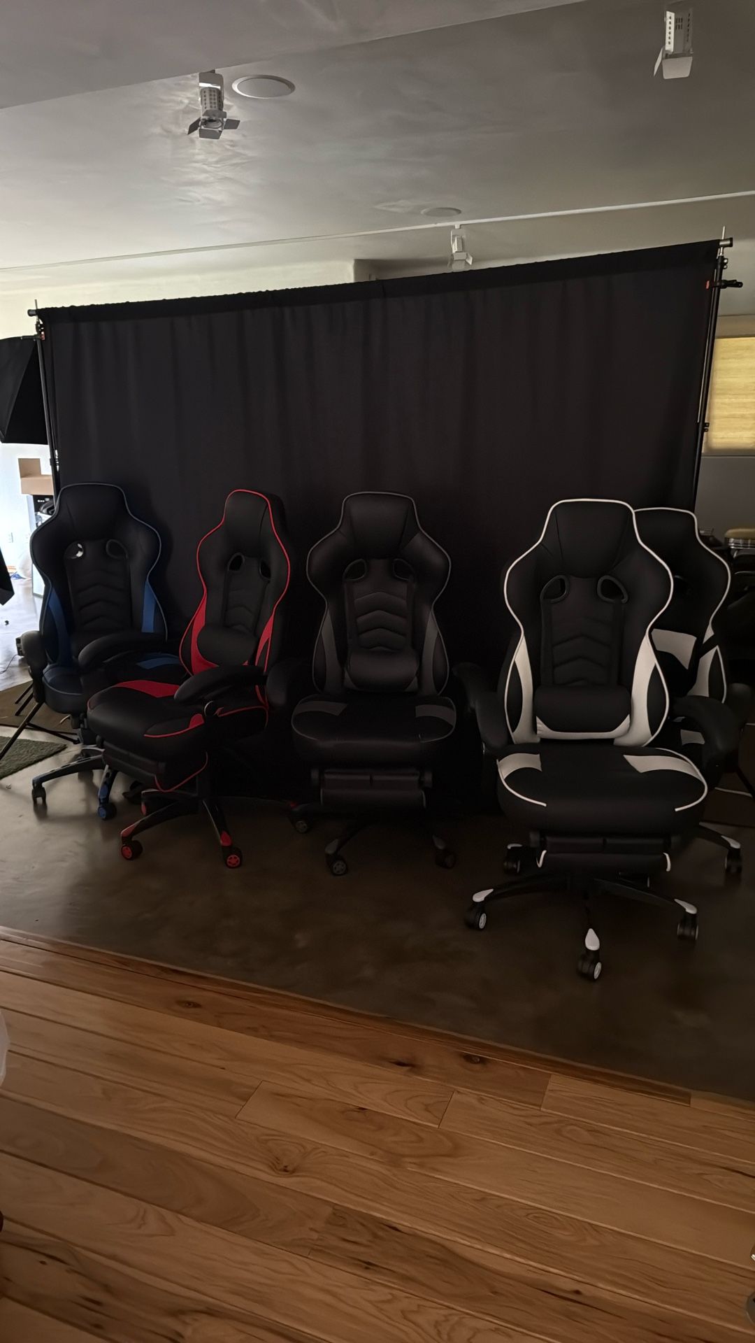 Gaming chairs 
