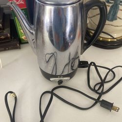 Electric coffee percolator