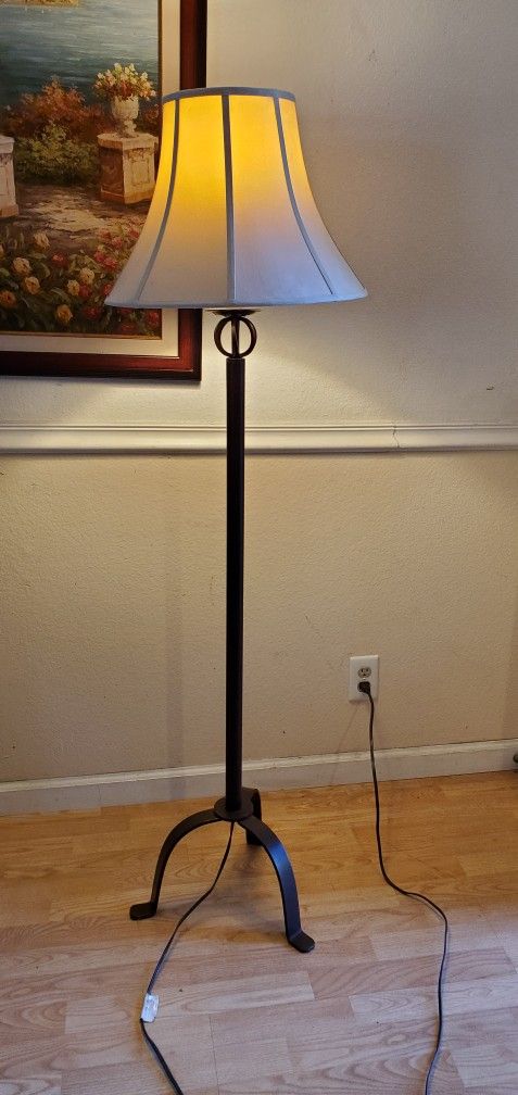 Floor Lamp