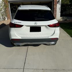 2023 Mercedes-Benz GLA-Class