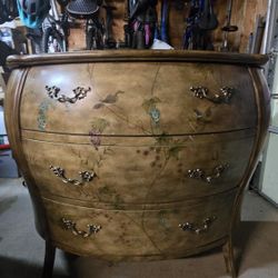Antique Style Beautiful, Fine Art Dresser, Chest Of Drawers