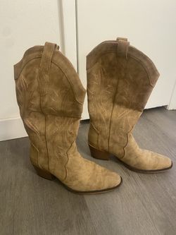 Cowboy Boots Sz 9