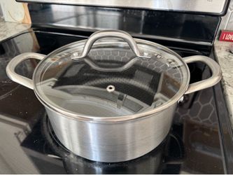 4 qt Hex Lined Dutch Oven with Lid