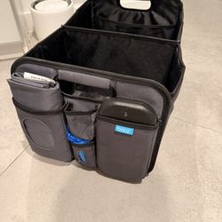 Munchkin Brica Foldable Carry Car Organizer 