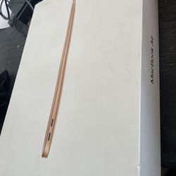 Rose Gold MacBook Air 2018