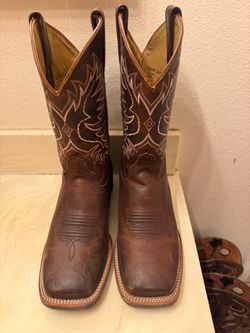 Mens boots