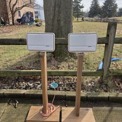 ​Bose 151 Outdoor/Indoor Environmental Speakers (White)Waterproof/Includes Custom Marine Stands