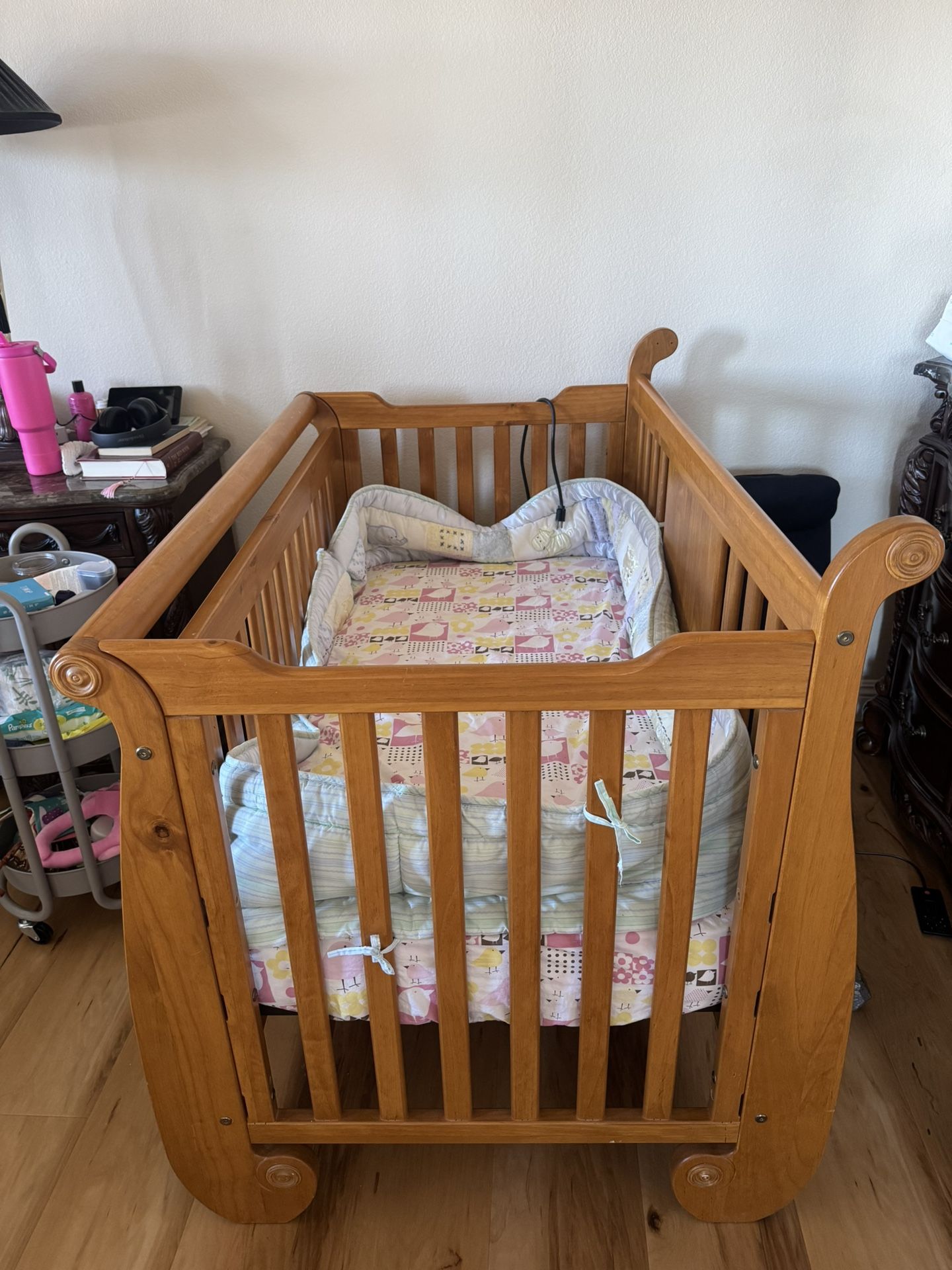 Baby Crib With Vibration,adjustable