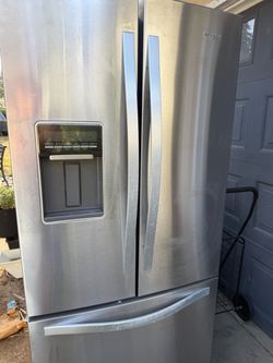 French door refrigerator