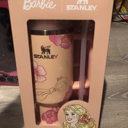 Barbie x Stanley ‘80s Peaches N Cream Quencher
