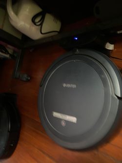 Robotic vacuum no Remote used