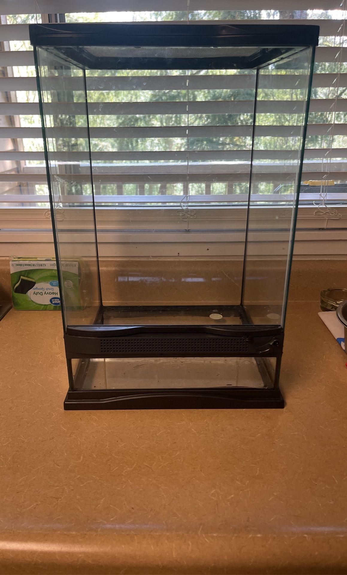 12x12x18 Reptile Terrium