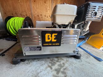 4.2 GPM GX390  Pressure Washer