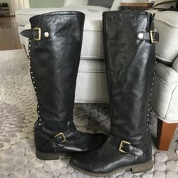 Ladies Steve Madden lynet boot size 9 for Sale in Nashville TN