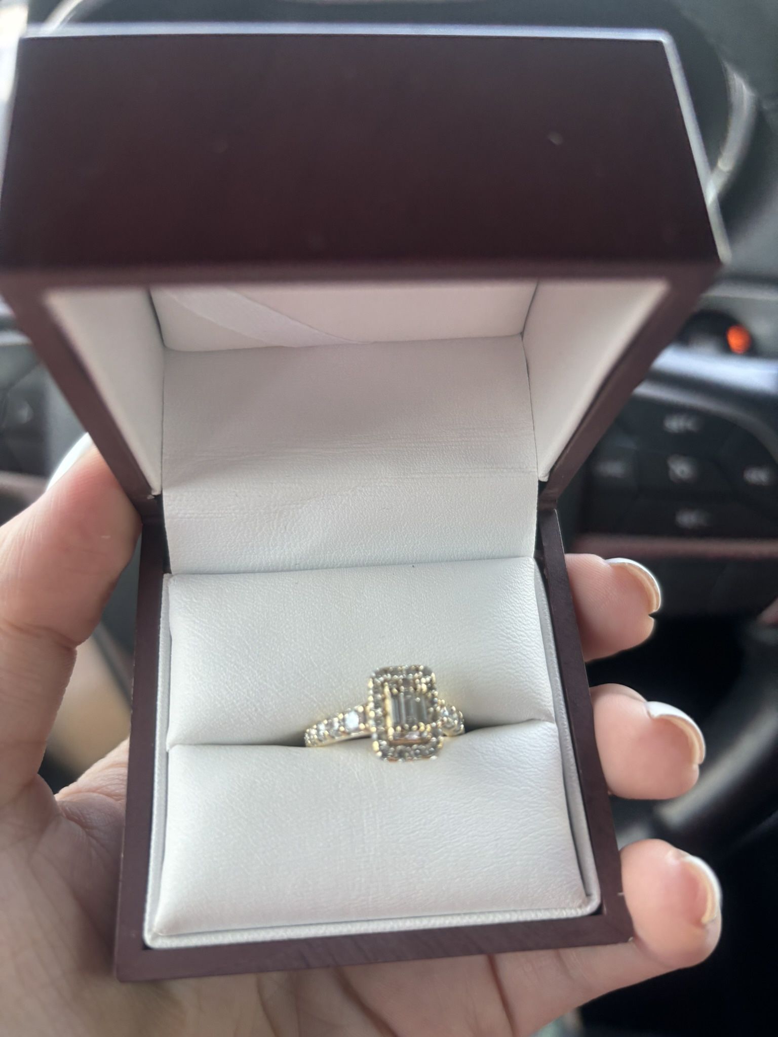 Beautiful 1 ct Diamond Engagement Ring – 14K Yellow Gold (Kay Jewelers)