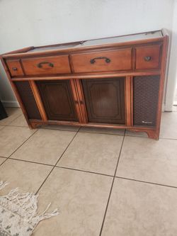 Record Player