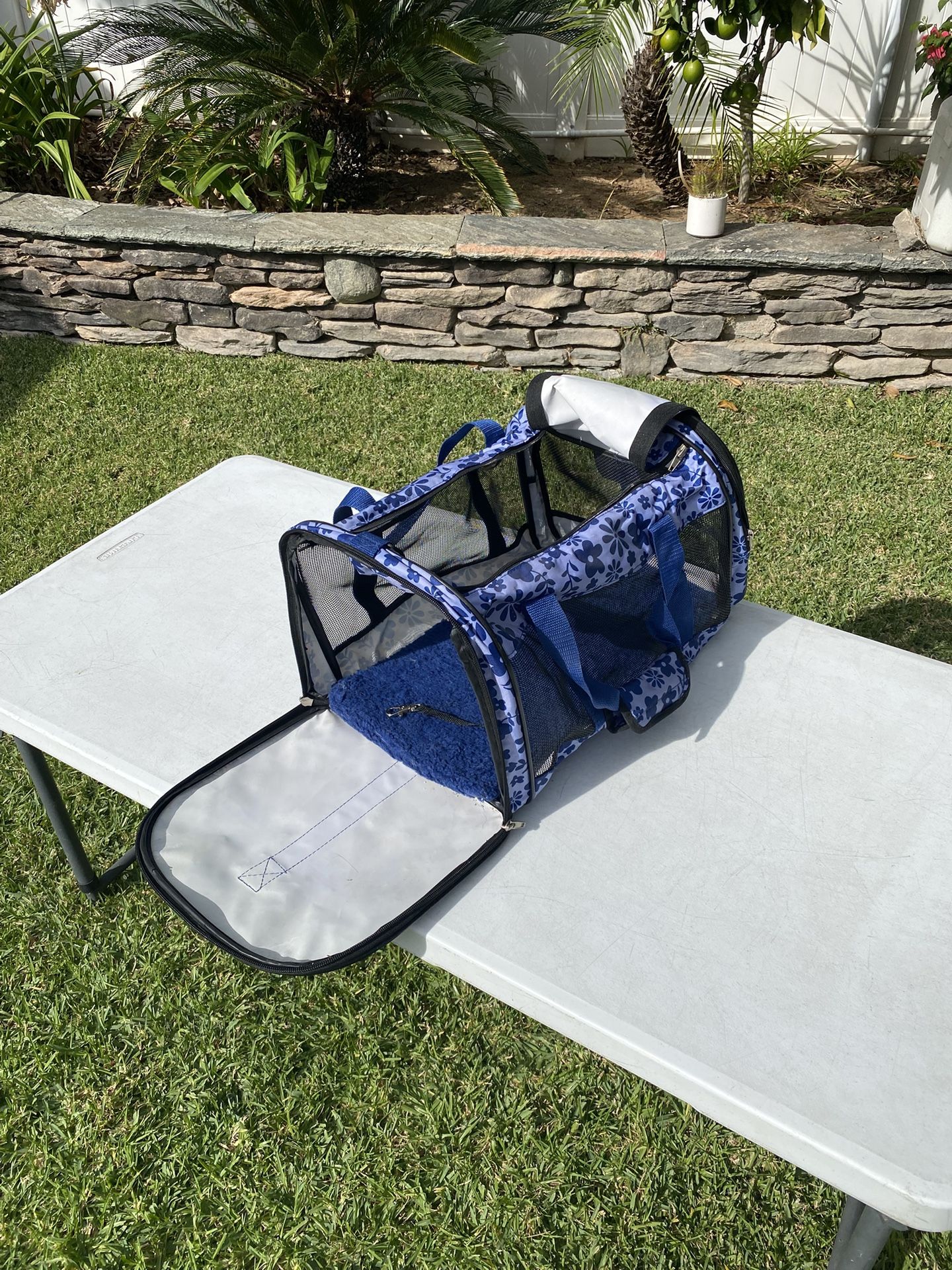 Like New Med Size Pet Carrier