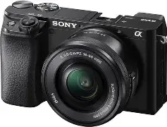 Sony A6100 + 16-50mm Lens