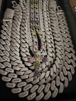 Hermosas cadenas , beautiful necklaces