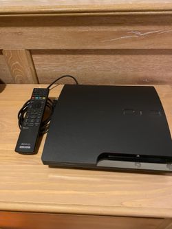 $90 PS3 with Sony Remote in really good condition / Upgraded and no longer need