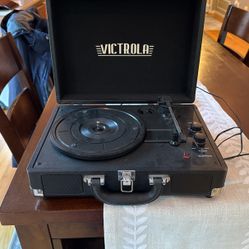 Victrola Briefcase Turntable