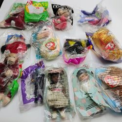 Huge Lot Of Vintage McDonalds Toys