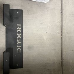 Rogue Wall Mount Bench Hanger