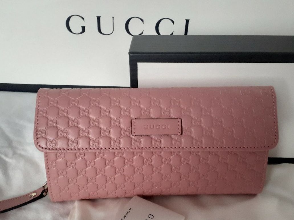 Gucci Micro Guiccissima wallet