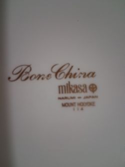 Mikasa Bone China Mount Holyoke Piece
