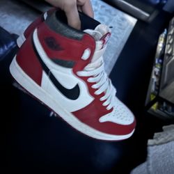 lost and found Chicago Jordan 1s 