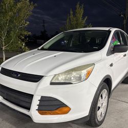 2014 Ford Escape AMAZING DEAL😘