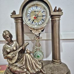 Deluxe Pendulum Quartz Clock