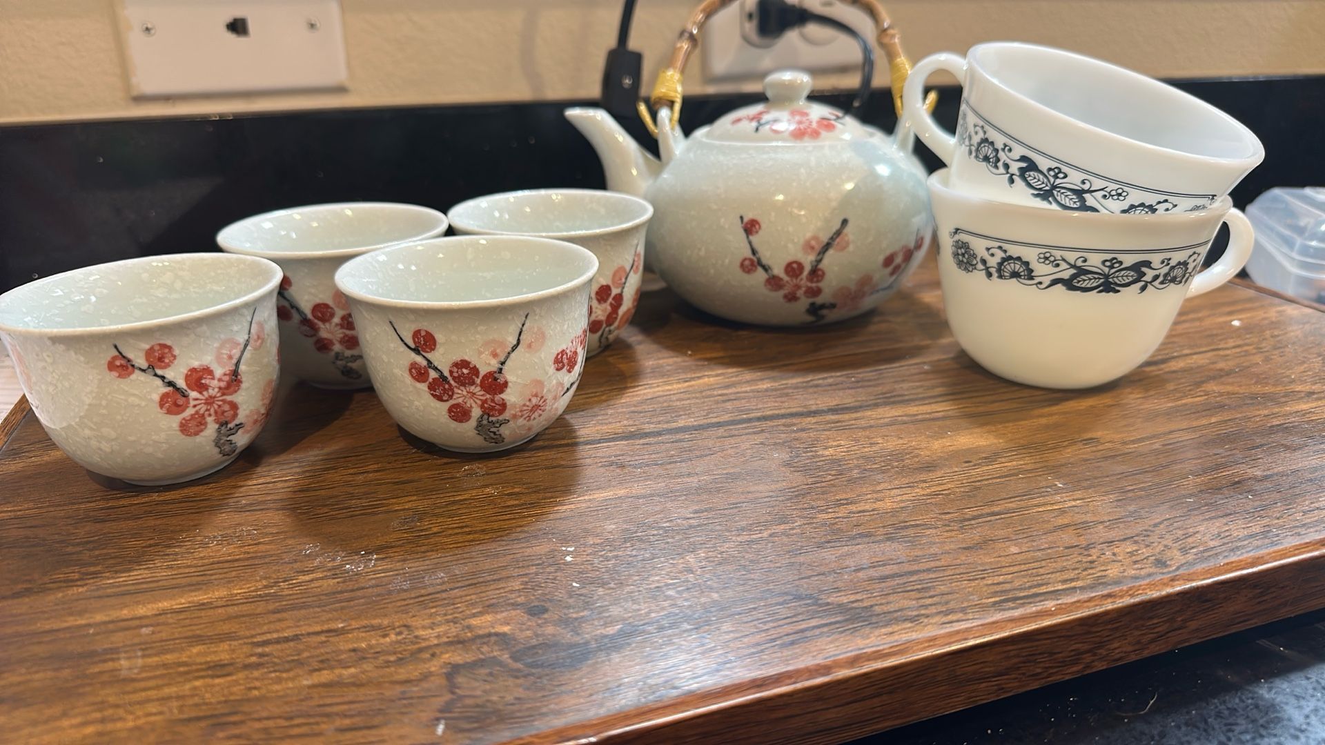 Glass Japanese Teapot And Glass Cups