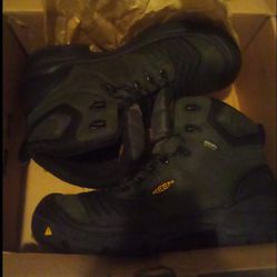 Keen Utility Boots Brand new$50