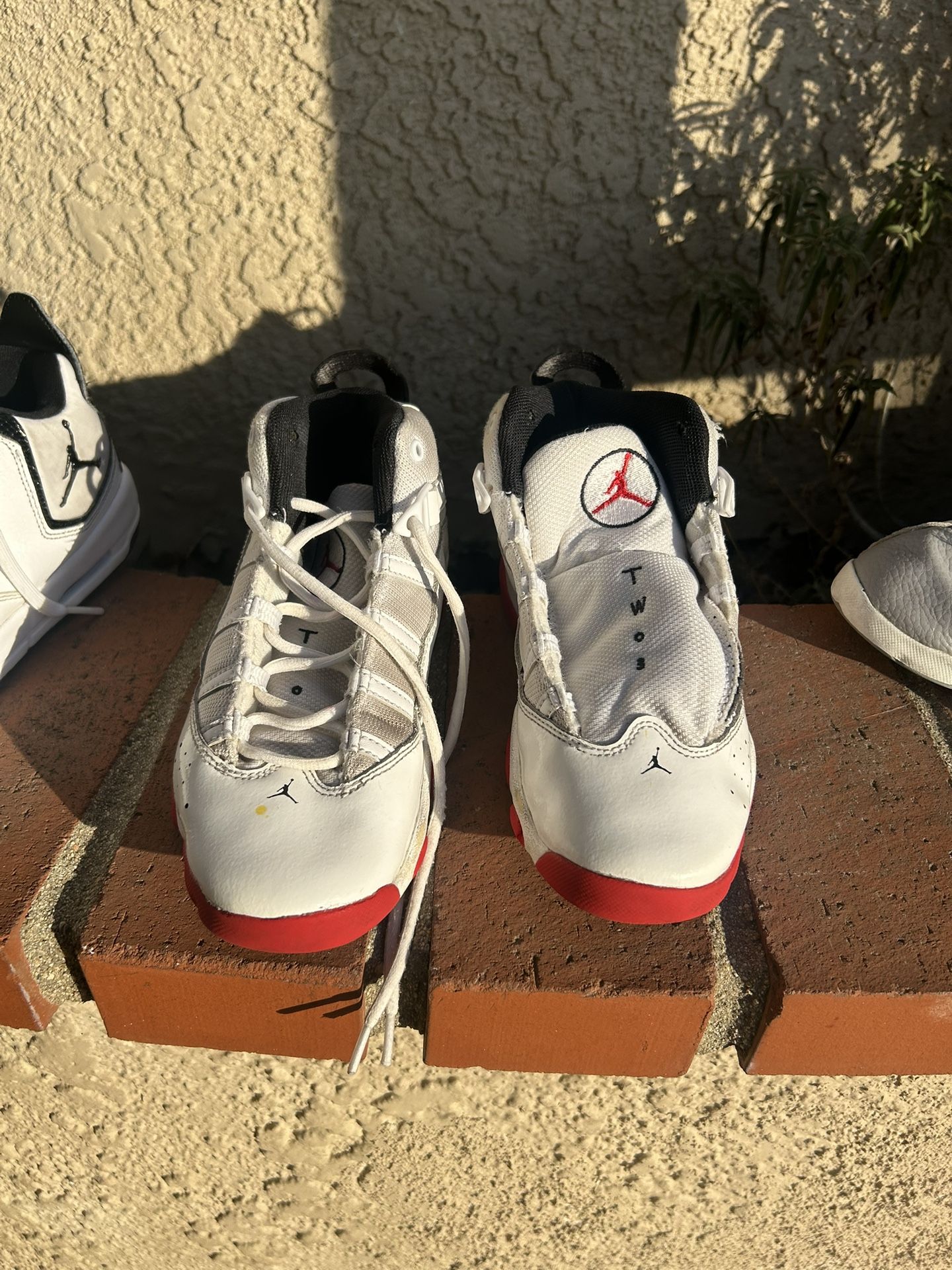 Red And White Jordan’s Size 3y