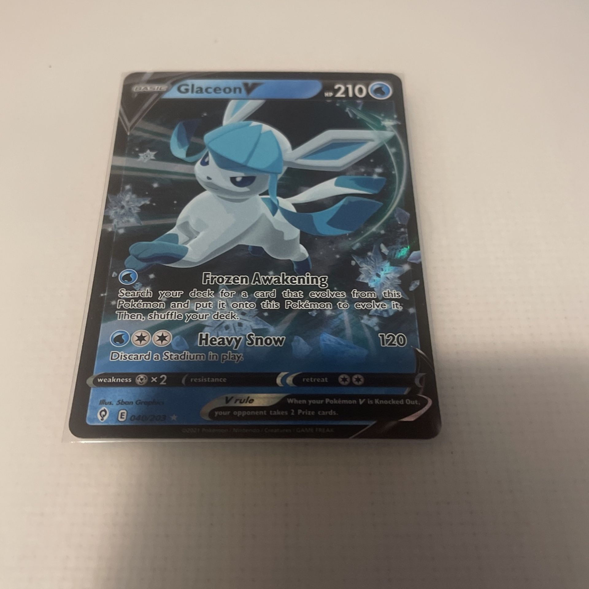 Pokémon Glaceon V 40/203
