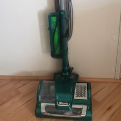 Shark Vacuum 