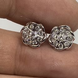 10K White Gold .50cttw Diamond Petal Earrings