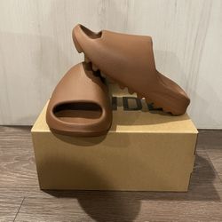 ADIDAS YEEZY SLIDE FLAX