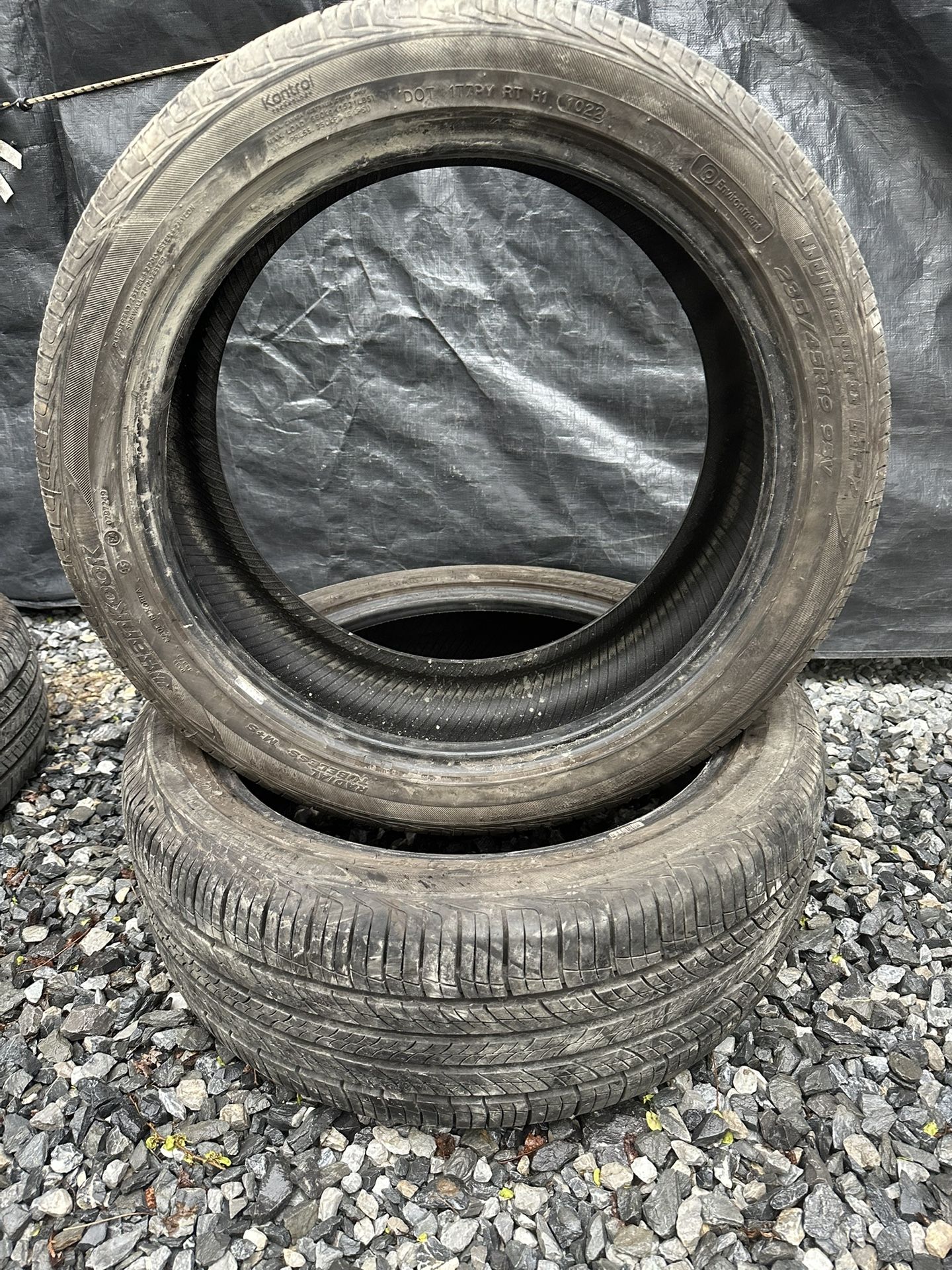 Hankook Dynapro HP2 235/45/19
