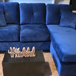 Small Sectional Sofa With Reversible Chaise Like New Conditions Moving Can't Take It...... Pet And Smoke Free  Velvet Material Very Nice And Soft 