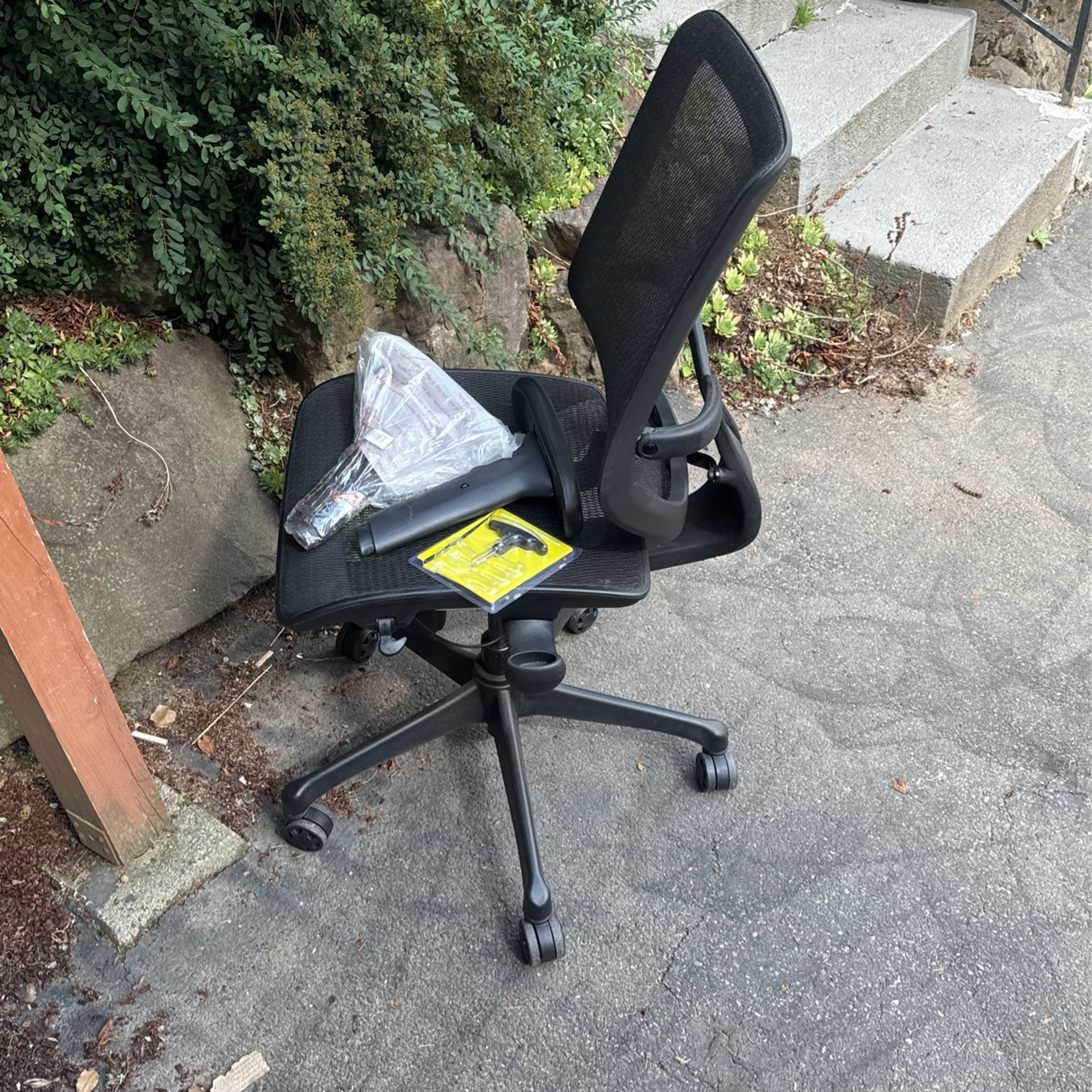 Office Chair - Rarely Used