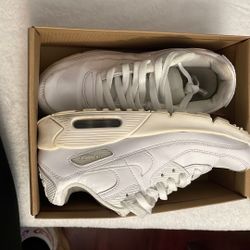 Nike air Max Size 5.5 Y