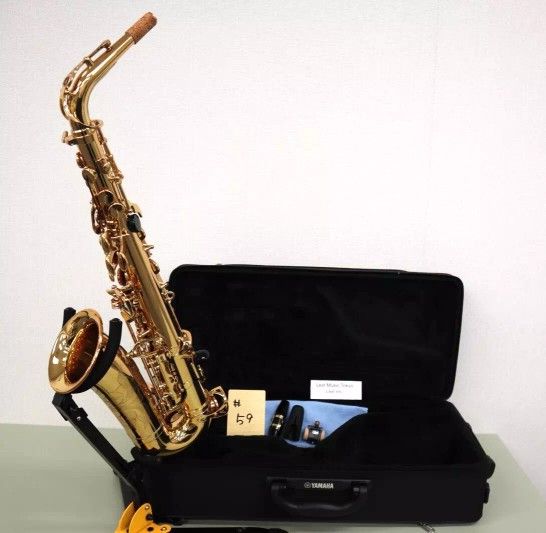 YAMAHA SAXOPHONE -Reselling