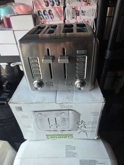 Cuisinart Custom Select 4 Slice Toaster 7 Shade Setting RBT-1350PC 1800W Classic