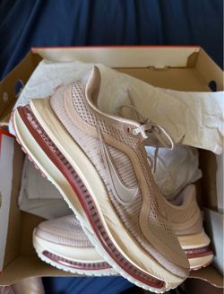 Nike Pegasus Premium