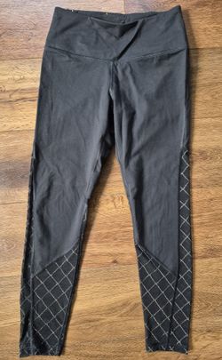 Victoria’s Secret Sport Yoga Athletic Exercise Leggings Sz S Black Gold