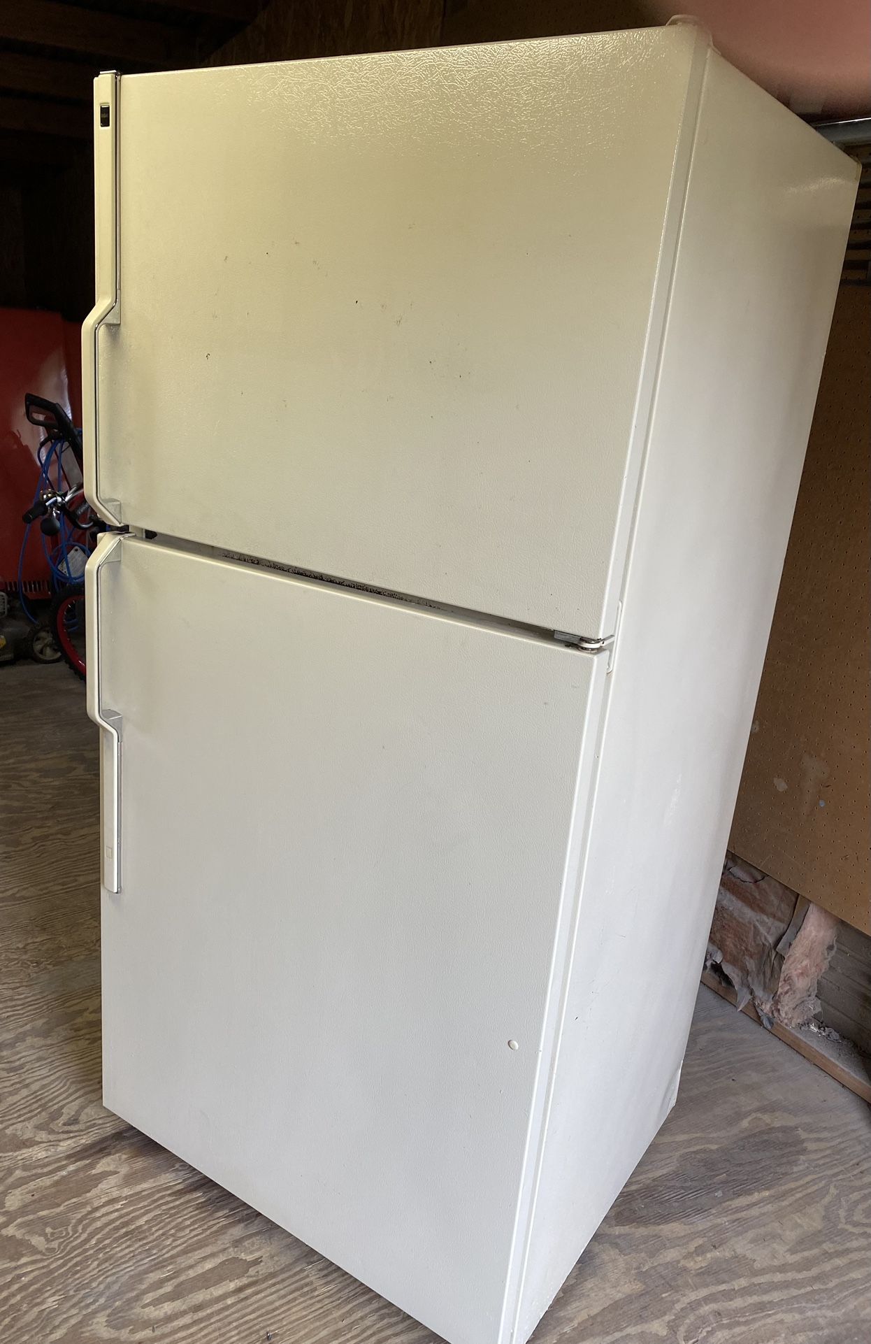 Top And Bottom Fridge 