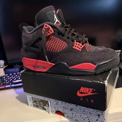 Jordan 4 Red Thunder (SIZE 9M)