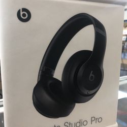 Beats Studio Pro